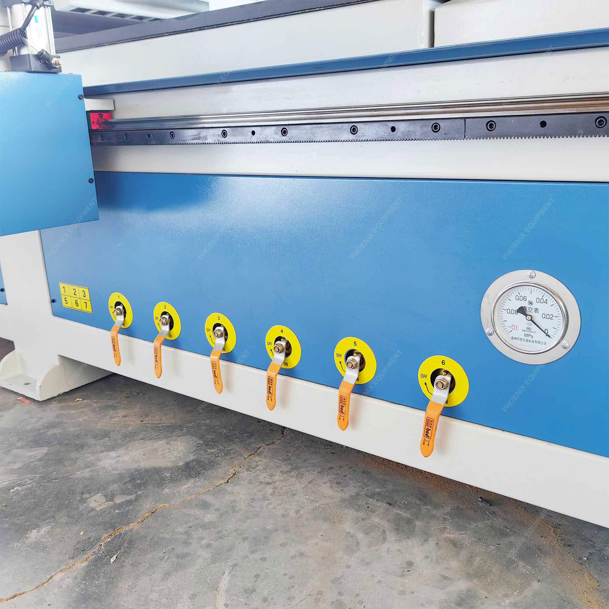 Cnc Engraving or ATC Cnc Router Machine Chinese Factory CNC Wood Router 1300*2500mm Furniture Cutting Door Frame Making Wood Carving Machine