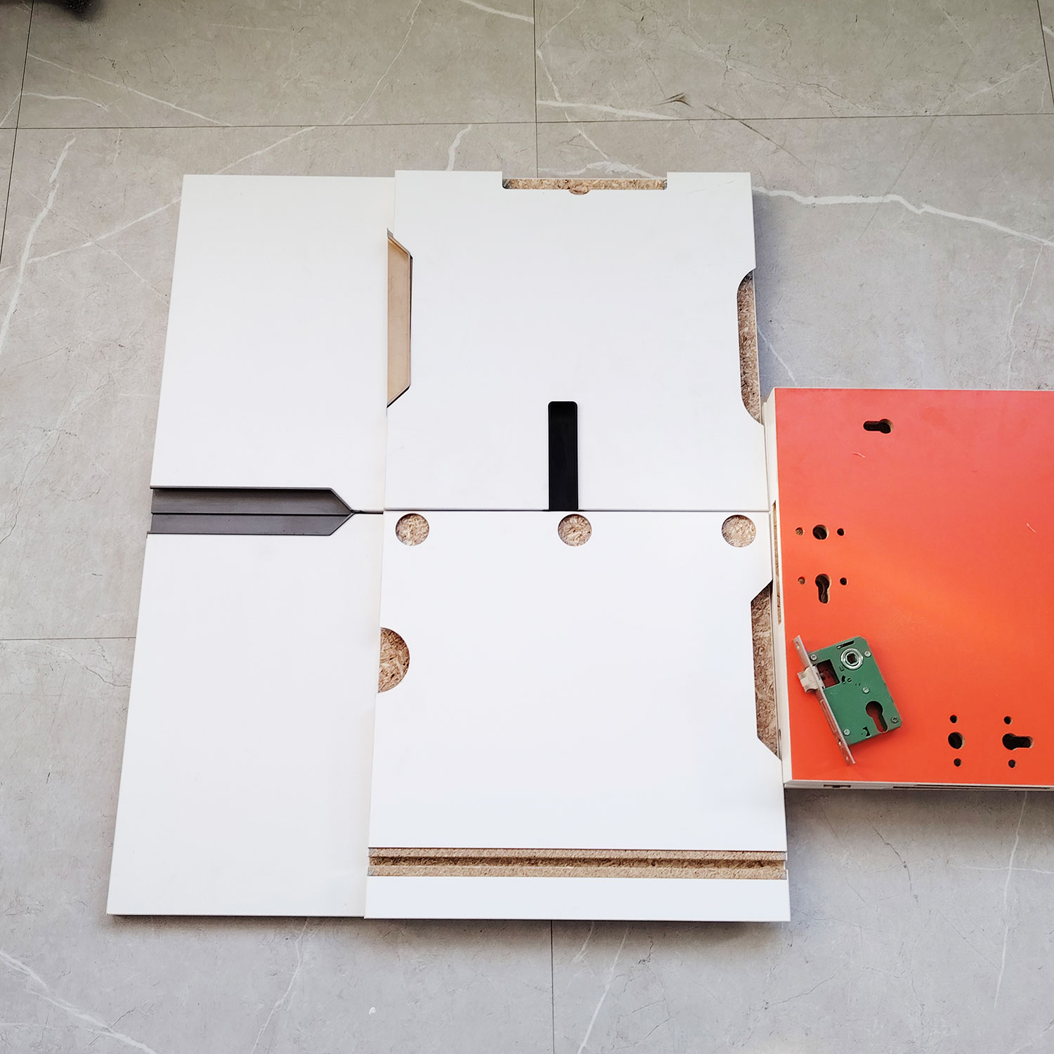 1. Eight tool libraries 2. Automatic tool change 3. Automatic thickness measurement 4. Automatic tool alignment 5. Scanning processing Side drilling door lock hole cabinet cnc drilling machine and milling machine center