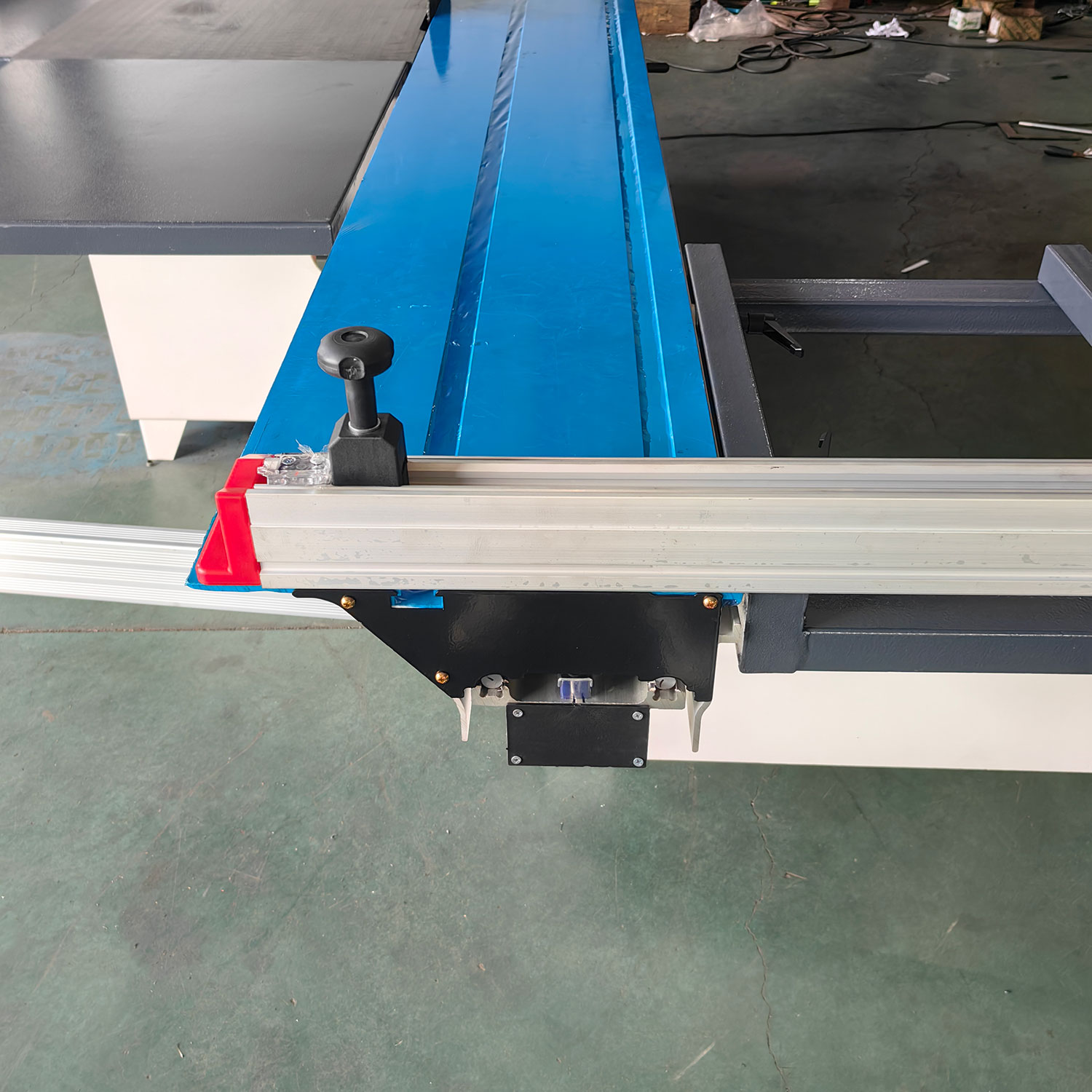 Manual Lifting Saw Horizontal Wood Based Panels Machinery Panel Saw Machine Professional 45 Degree Manual Adjustment for Cutting Wood Sliding Table Saw for Furniture Factory